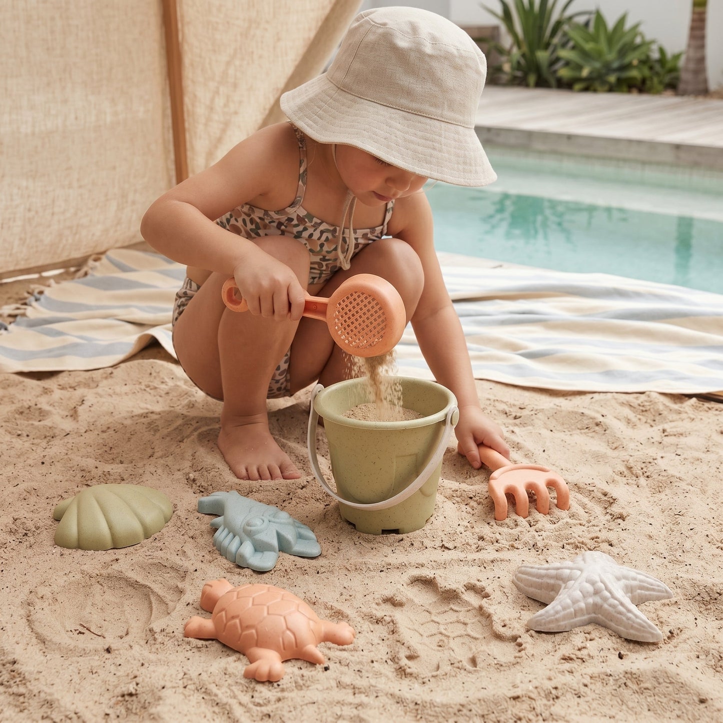 Kids Beach Sand Digging Toy Set with Mesh Bag