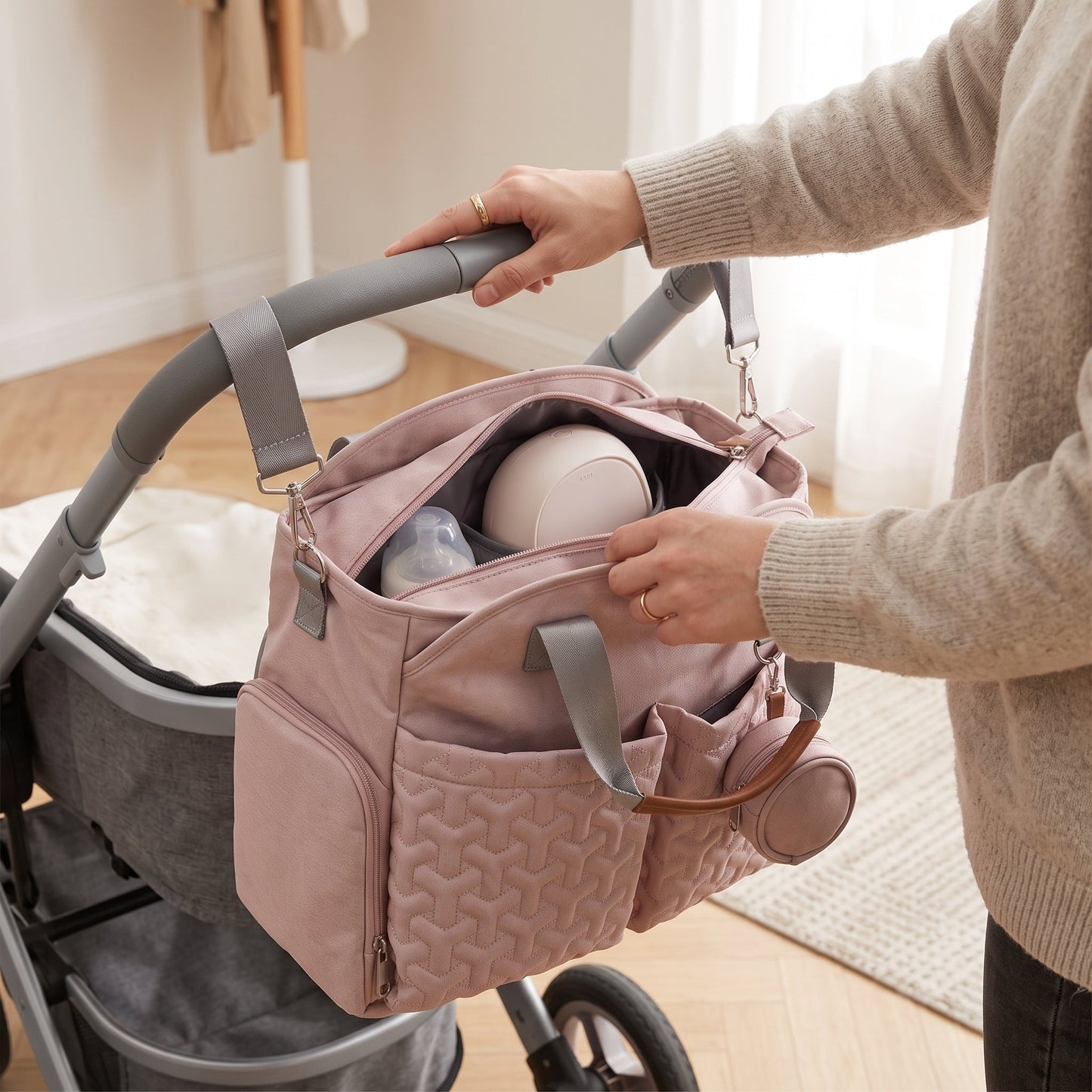 Breast Pump Carrying Tote Bag – Padded Travel Bag