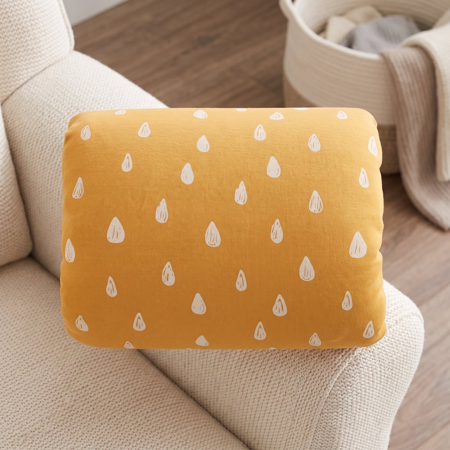 Feeding Arm Support Pillow – Baby Nursing Cushion